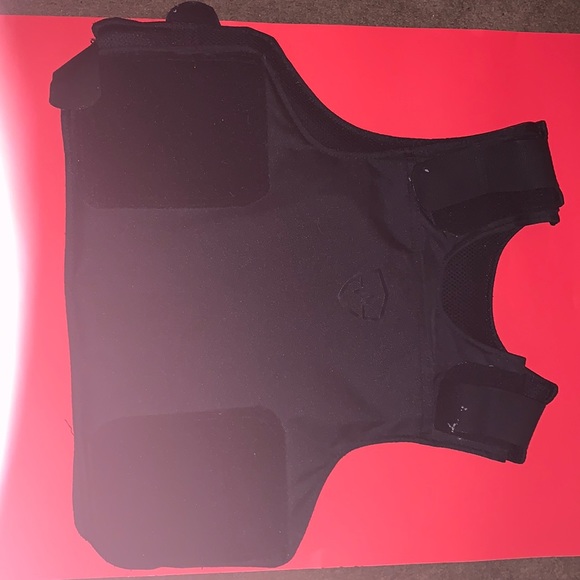 concealable multi-threat vest level iiia Bullet Proof Vest - Picture 1 of 7